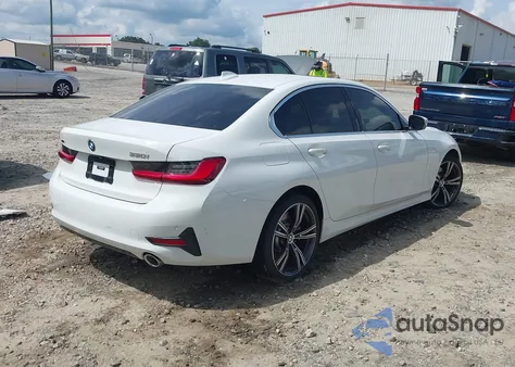 2020 BMW 330I xDrive z USA, uszkodzony, nr VIN 3MW5R7J09L8B29171